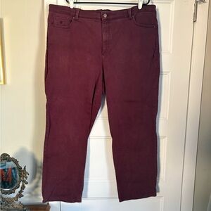 Gloria Vanderbilt Women’s Maroon Relaxed Jeans